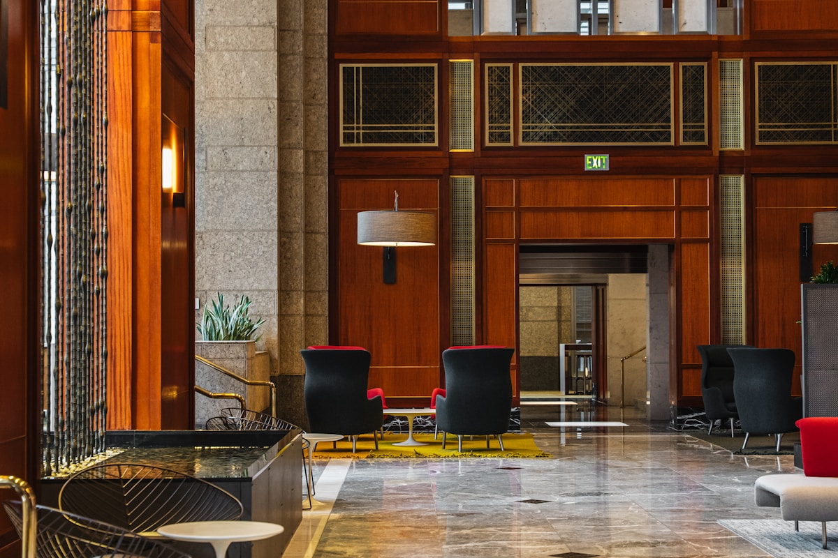 Technology Clauses in Hotel Management Agreements: What Owners Should Negotiate in 2026